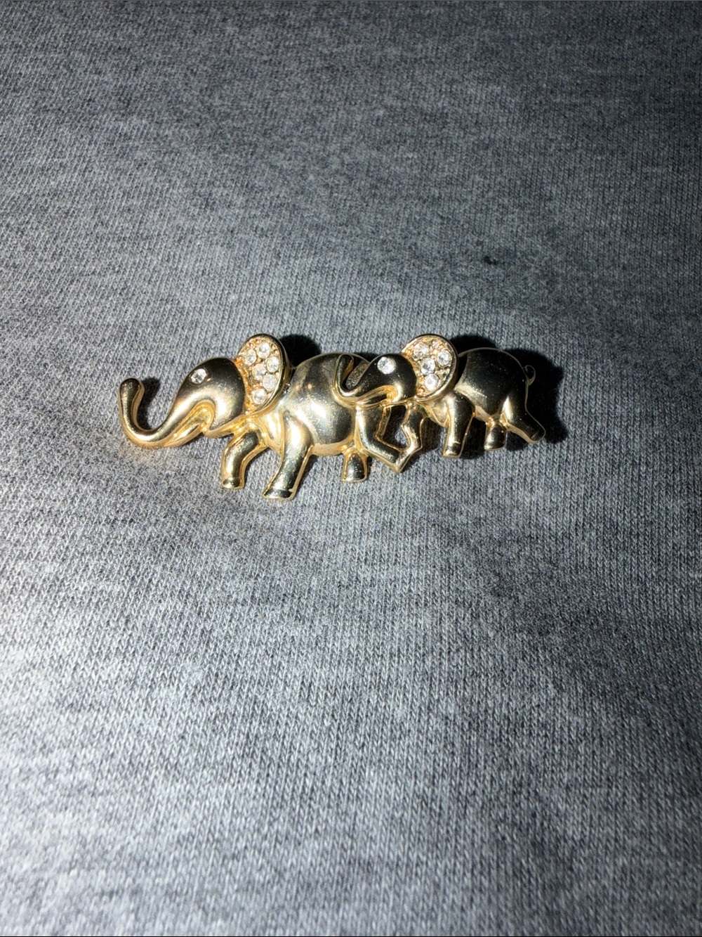 Vintage Mama and Baby Elephant Brooch Pin - Women Jewelry